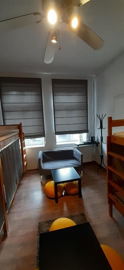 Krakow Chilli Hostel מראה חיצוני תמונה