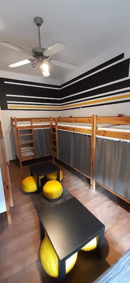 Krakow Chilli Hostel מראה חיצוני תמונה