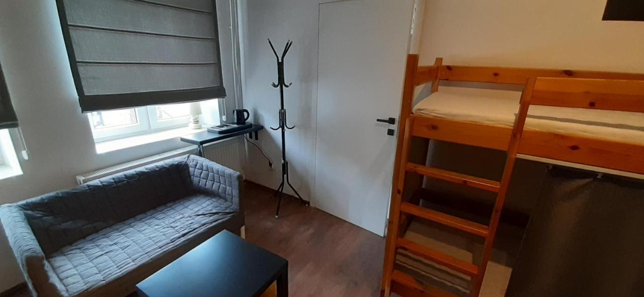 Krakow Chilli Hostel מראה חיצוני תמונה