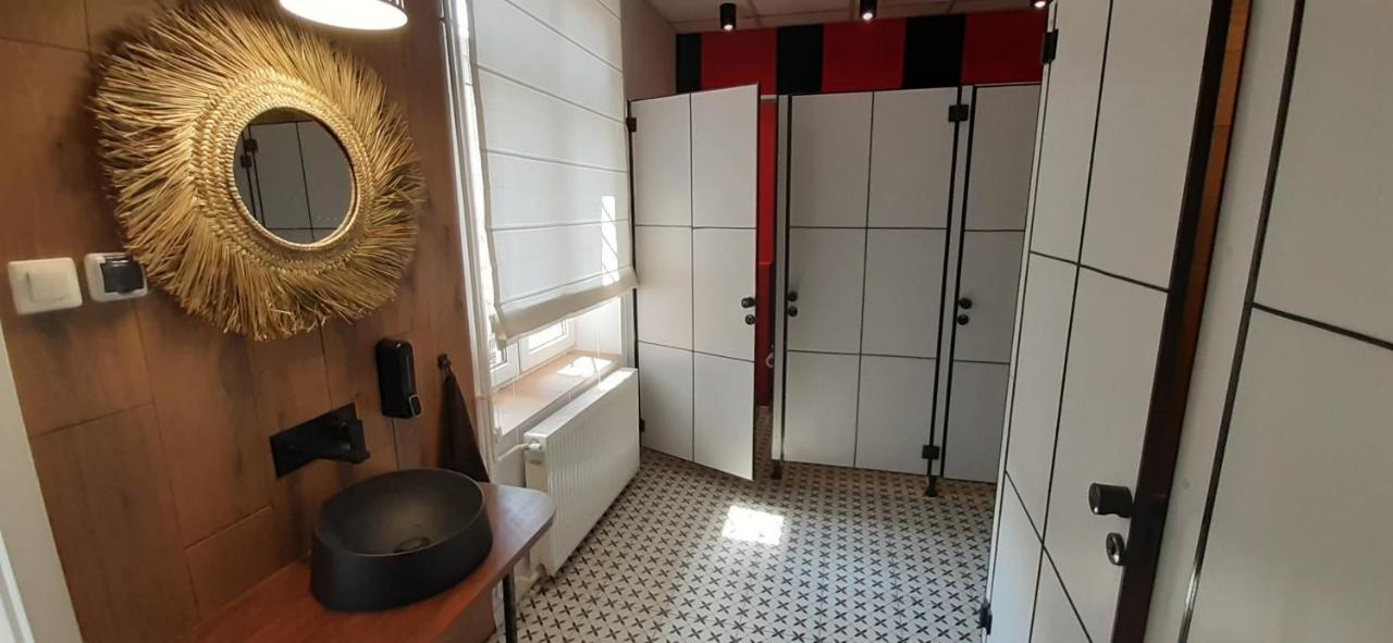 Krakow Chilli Hostel מראה חיצוני תמונה