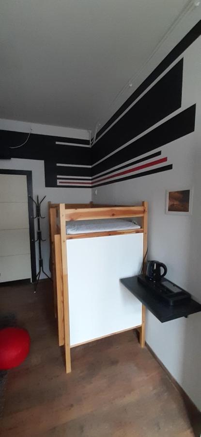 Krakow Chilli Hostel מראה חיצוני תמונה